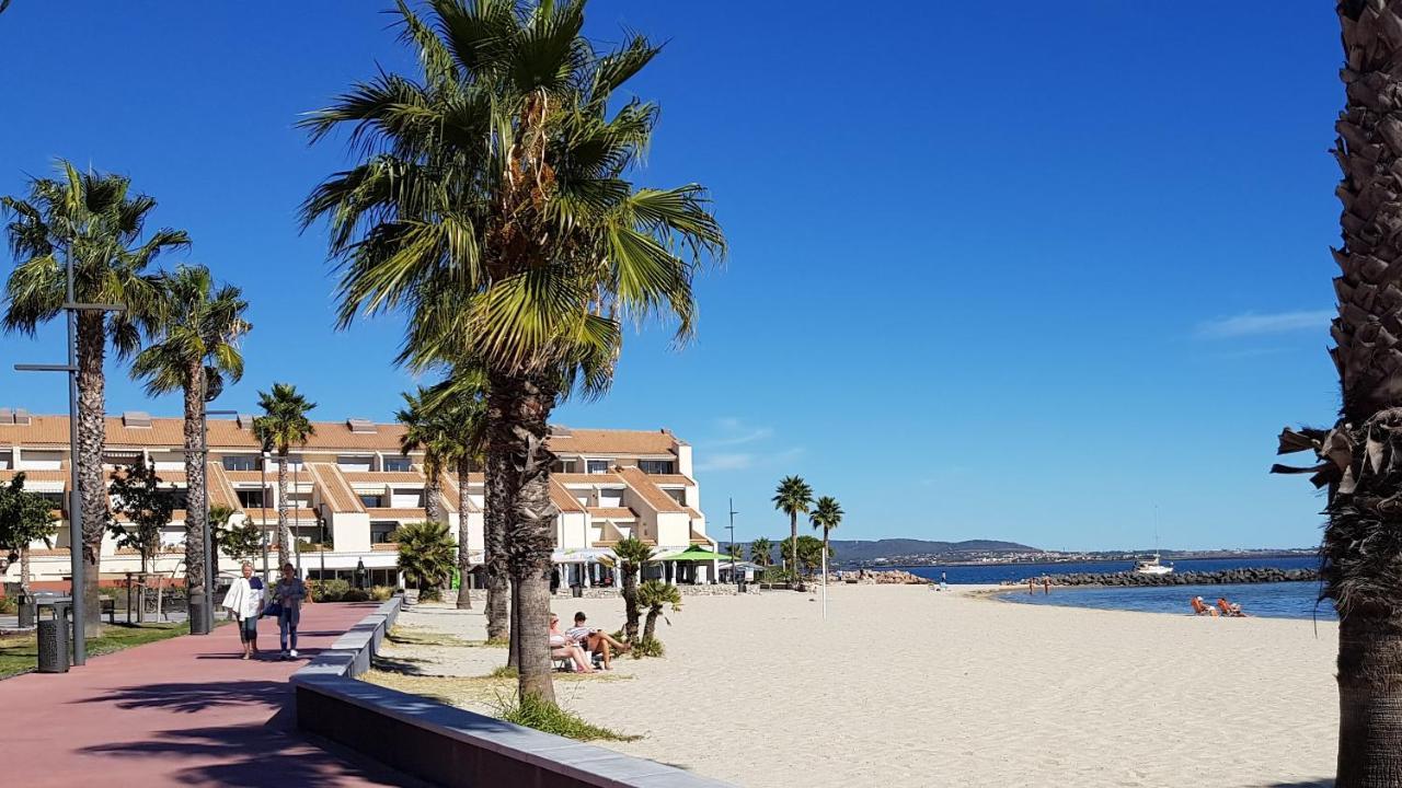 Le Sud Sur Plage Mèze Exteriör bild